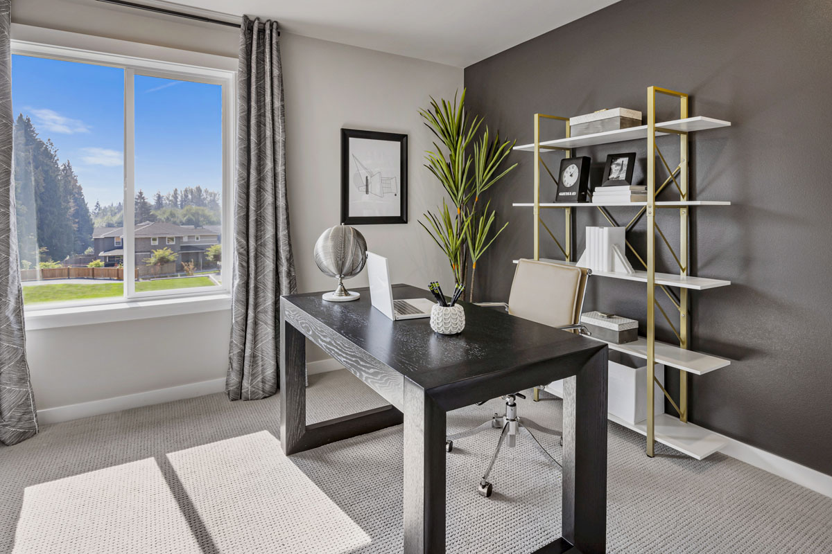 Fourth bedroom