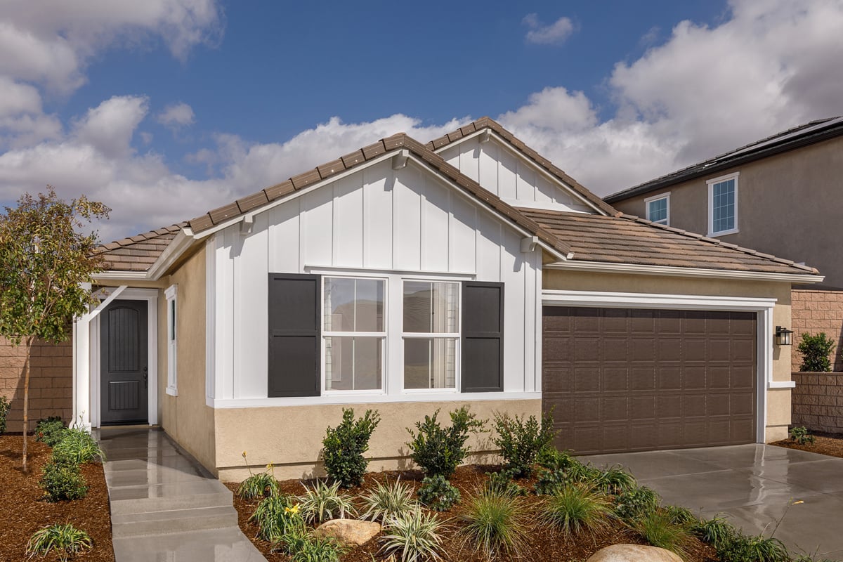 KB model home in Lake Elsinore, CA