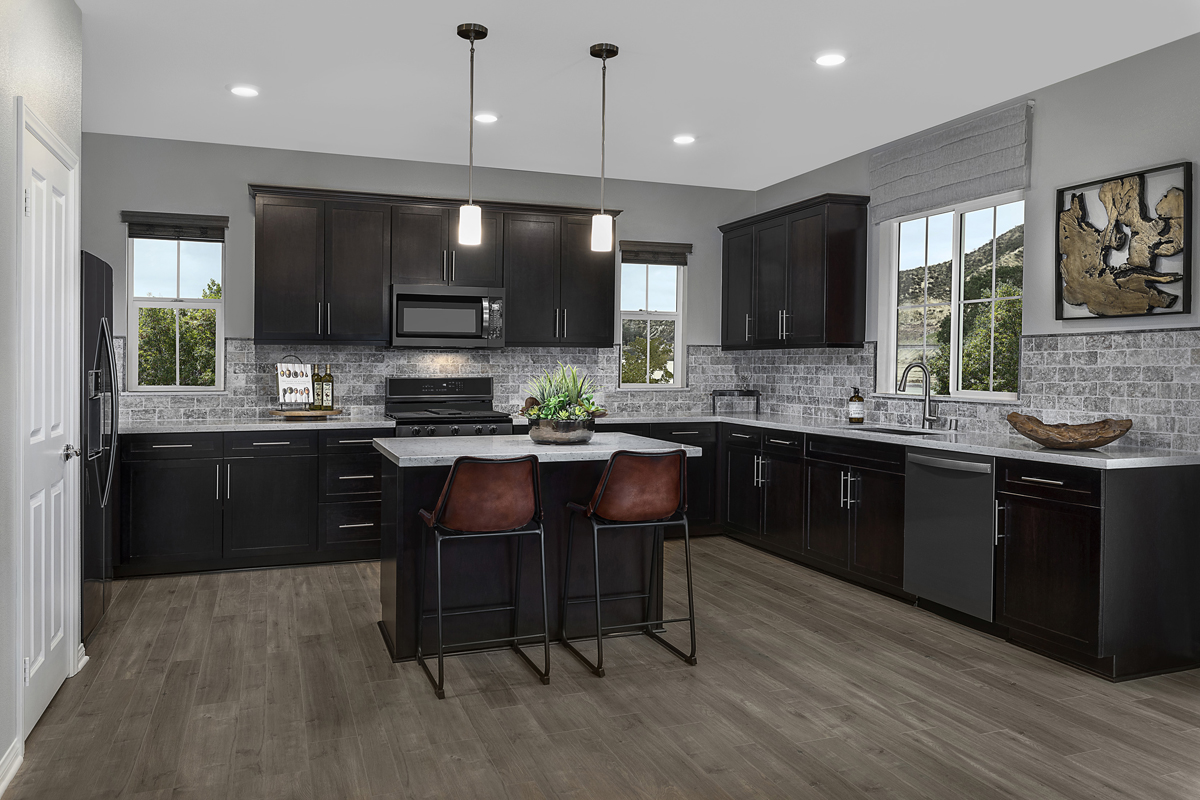 KB model home kitchen in Santa Clarita, CA