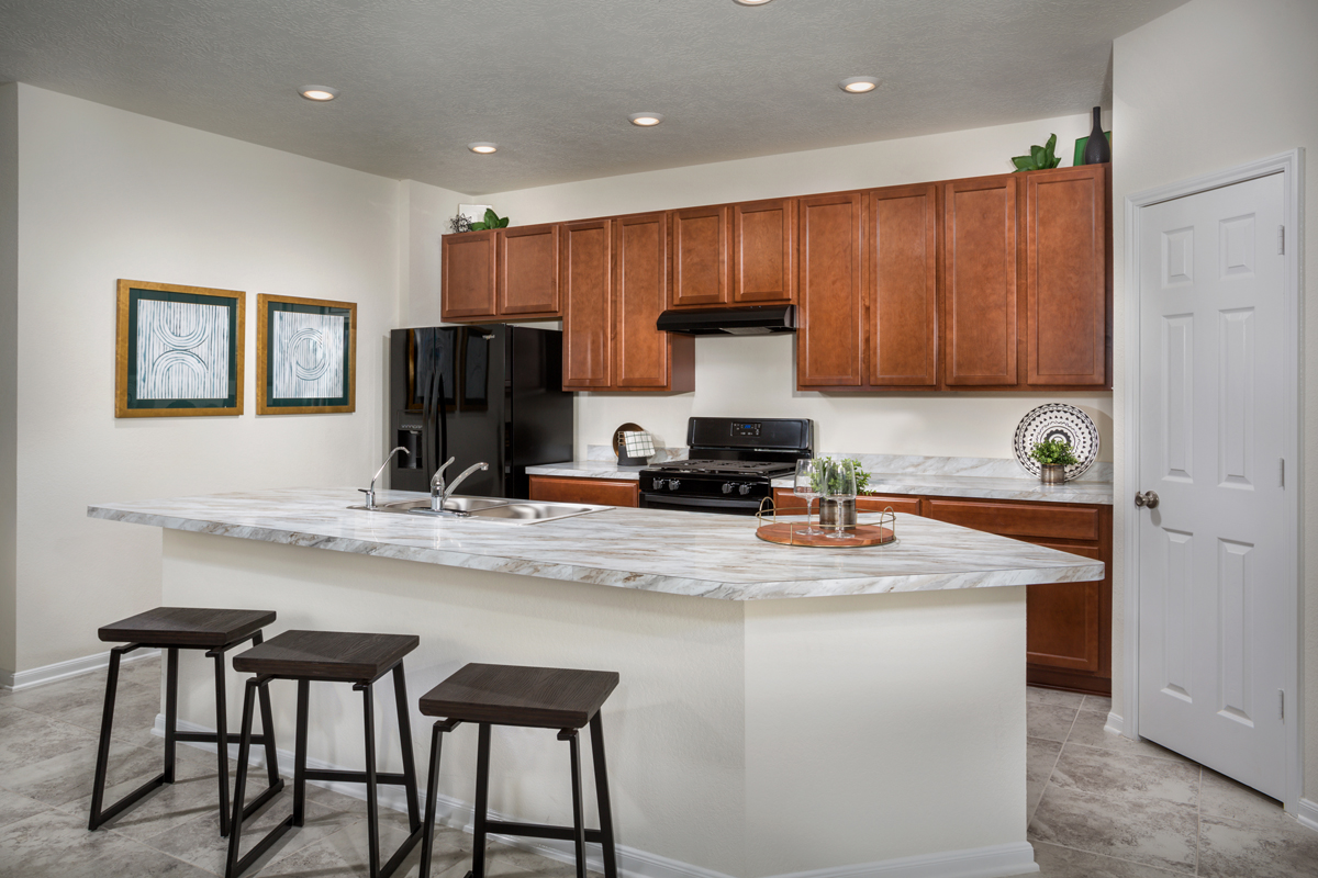 KB model home kitchen in Rosharon, TX